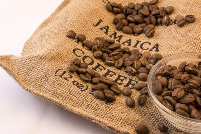 Coffee ブルーマウンテン 特徴 コーヒーの王様ブルーマウンテンはどこ産 特徴や味わいも解説